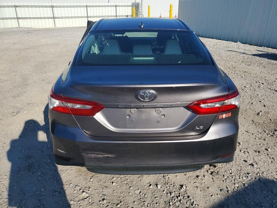 2020 TOYOTA CAMRY LE 6