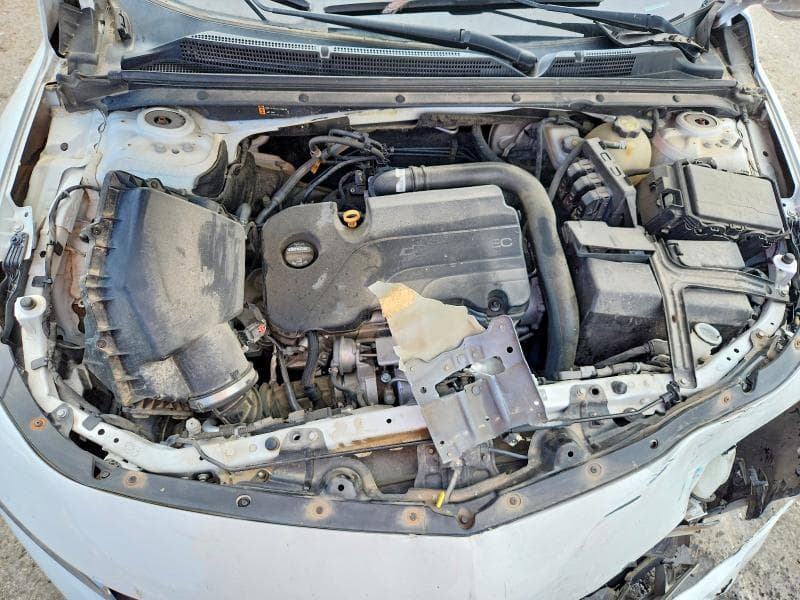 2017 CHEVROLET MALIBU LT 11
