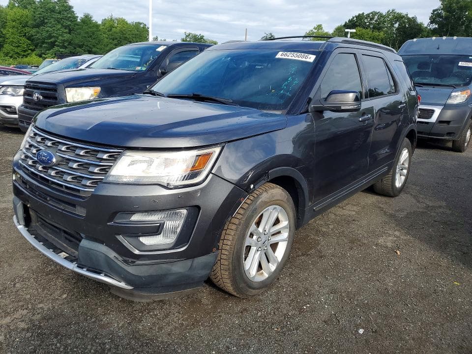 2017 FORD EXPLORER XLT - 1
