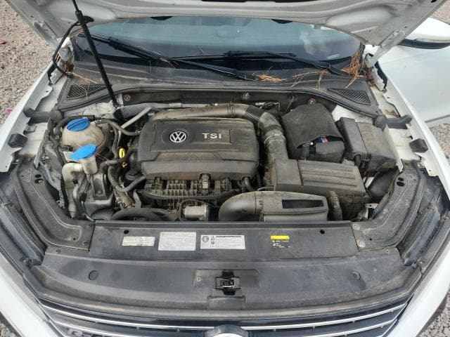 2017 VOLKSWAGEN PASSAT R-LINE 11