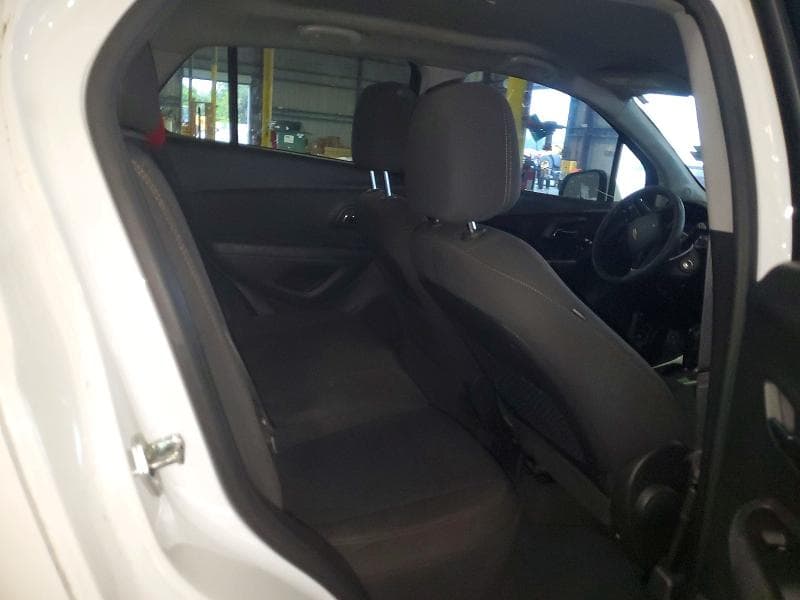 2020 CHEVROLET TRAX LS 10