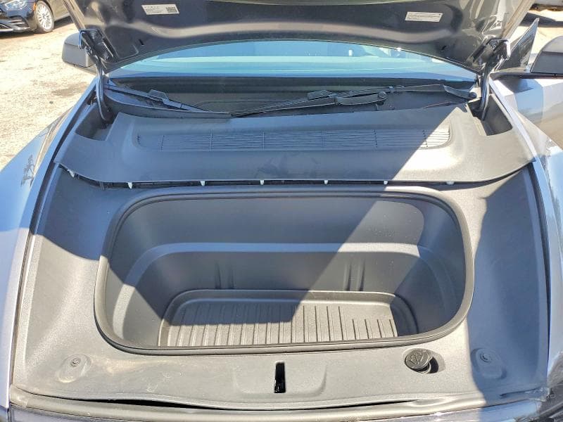 2026 TESLA MODEL Y 11