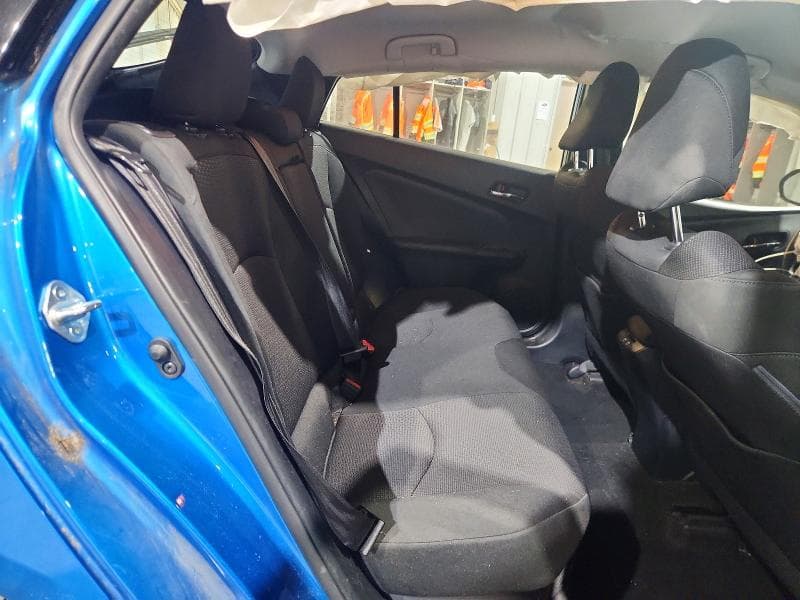 2019 TOYOTA PRIUS LE AWD-E 10