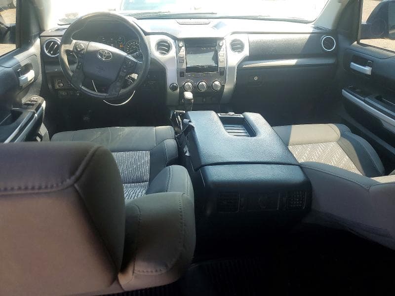 2019 TOYOTA TUNDRA SR5 8