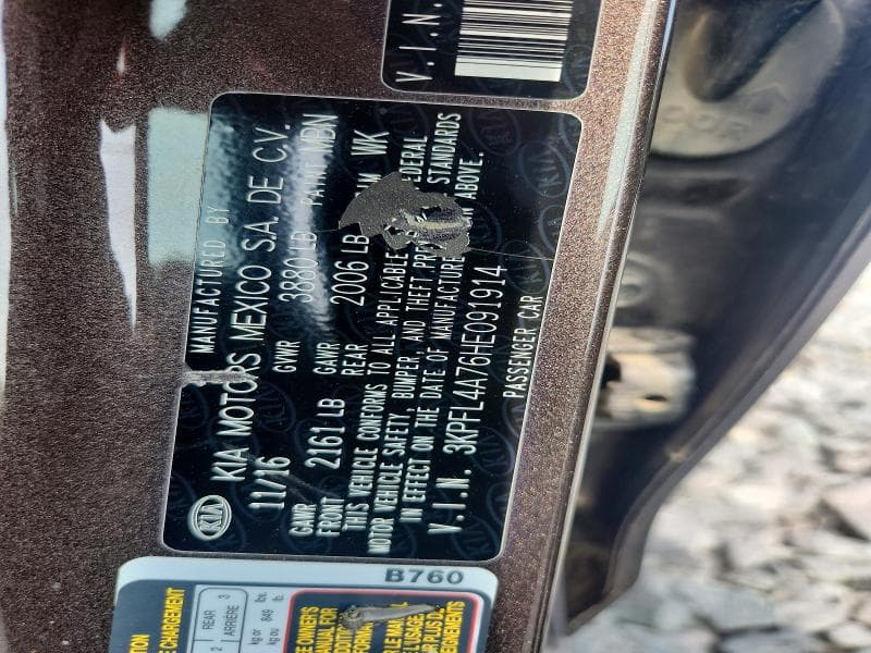 2017 KIA FORTE LX 12