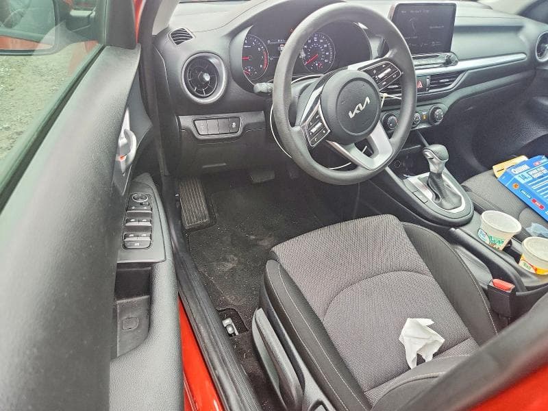 2022 KIA FORTE LXS 8