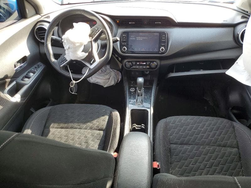 2021 NISSAN KICKS SV 8