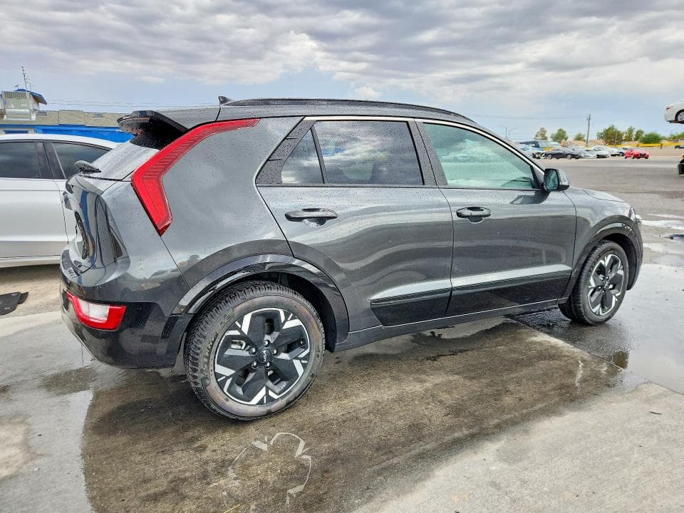 2023 KIA NIRO WIND 3