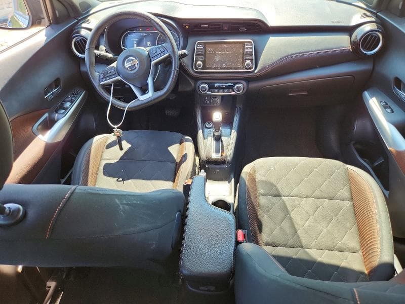 2020 NISSAN KICKS SR 8