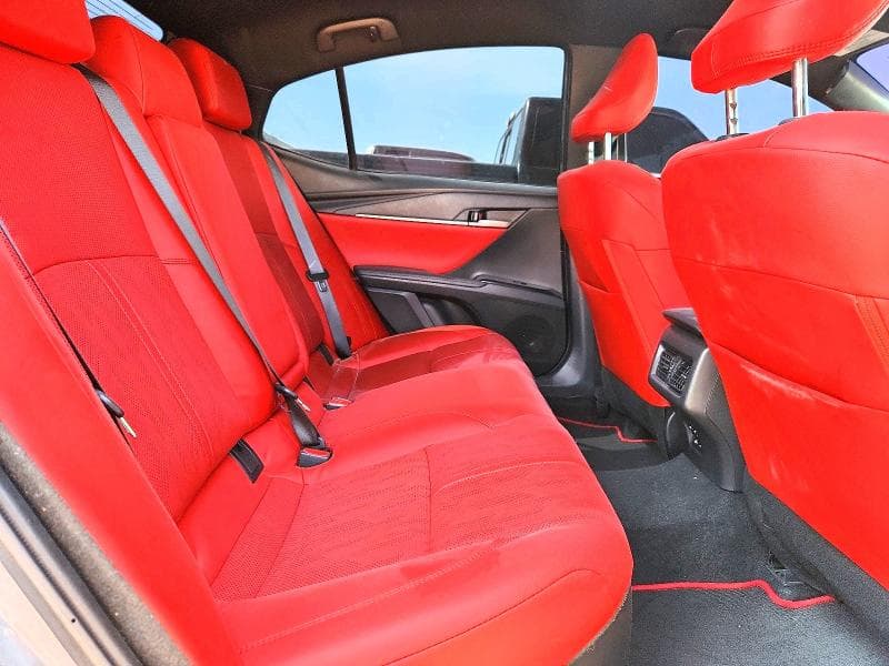 2025 TOYOTA CAMRY XSE 10