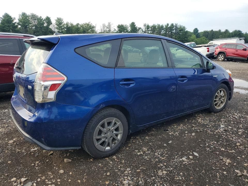 2017 TOYOTA PRIUS V FOUR 3