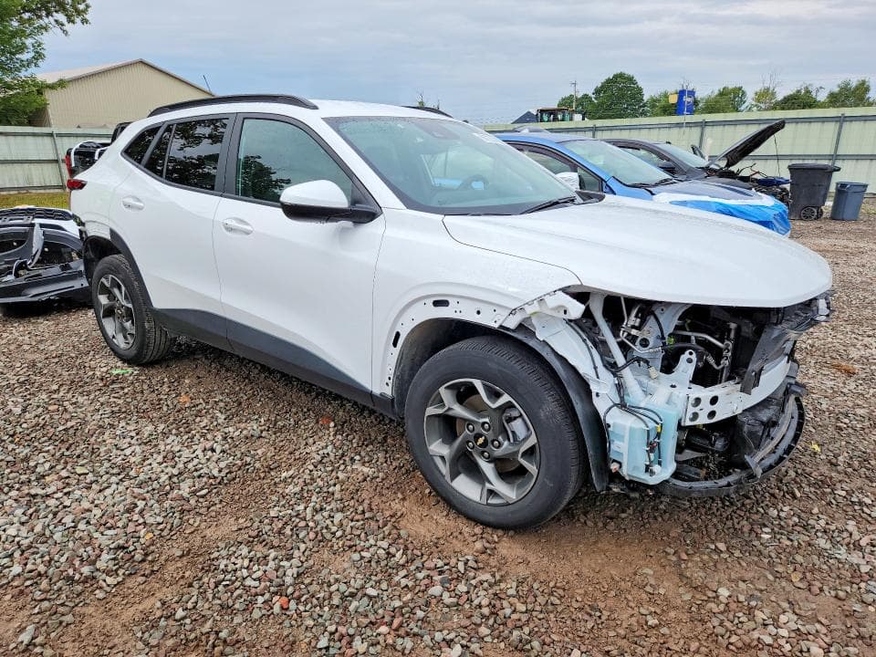 2024 CHEVROLET TRAX 1LT 4