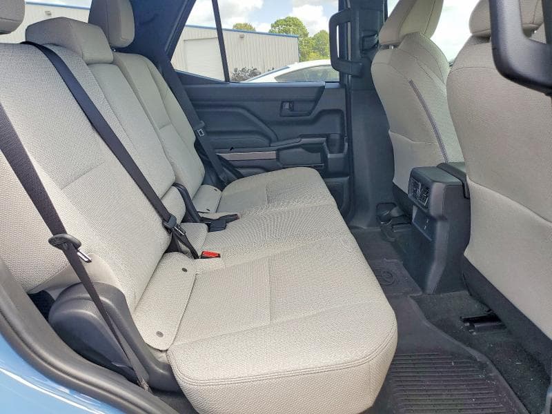 2025 TOYOTA 4RUNNER SR5 11