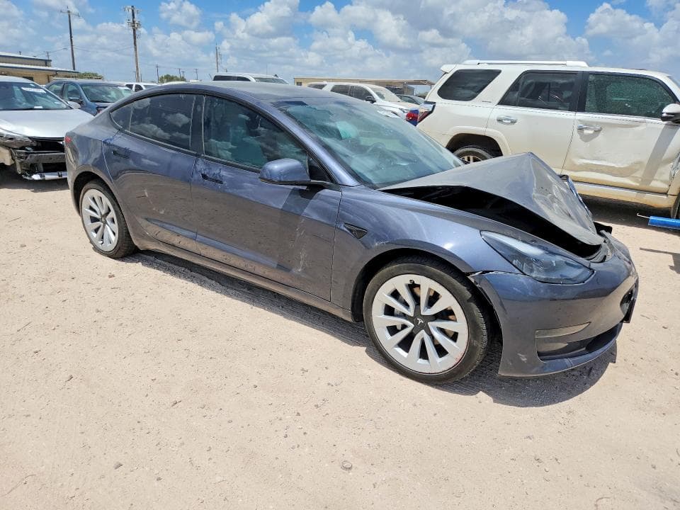 2023 TESLA MODEL 3 4