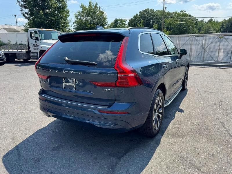 2023 VOLVO XC60 CORE 3