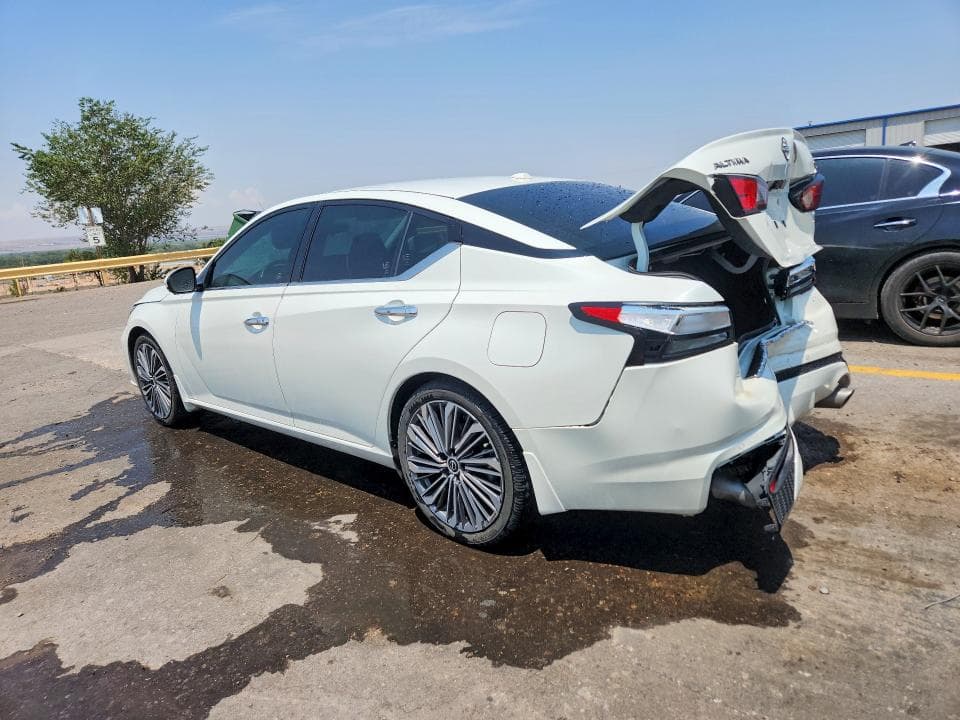 2023 NISSAN ALTIMA SL 2