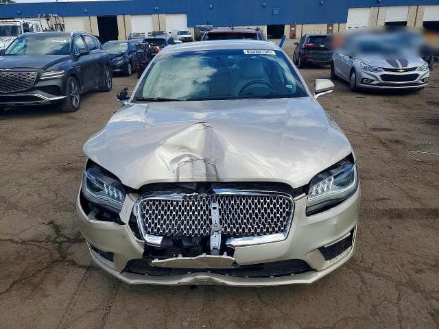 2017 LINCOLN MKZ PREMIERE 5