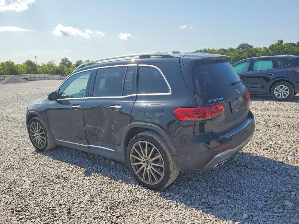 2021 MERCEDES-BENZ GLB 250 2
