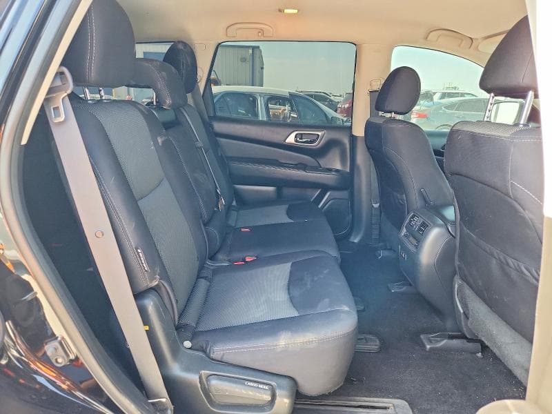 2019 NISSAN PATHFINDER SV 11