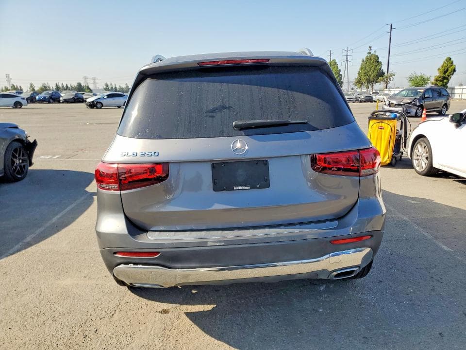 2021 MERCEDES-BENZ GLB 250 250 6
