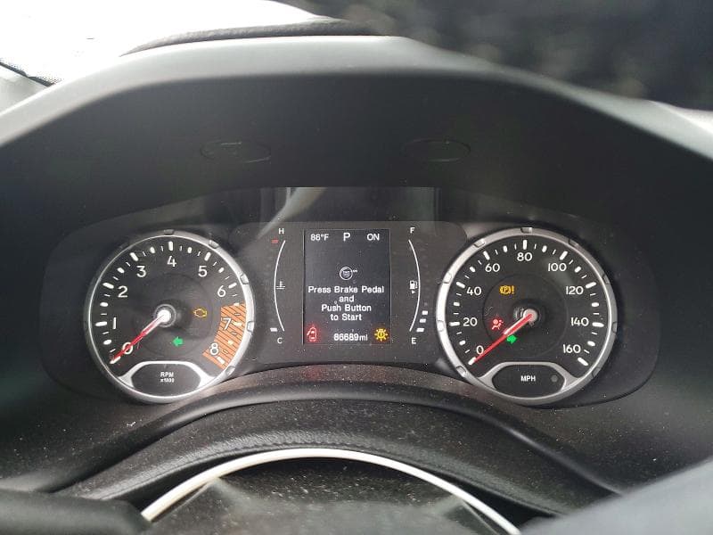 2020 JEEP RENEGADE LATITUDE 9