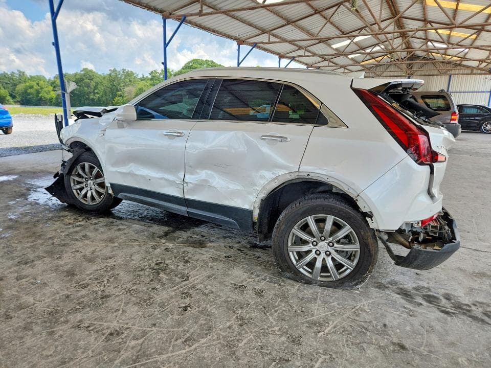 2019 CADILLAC XT4 LUXURY 2