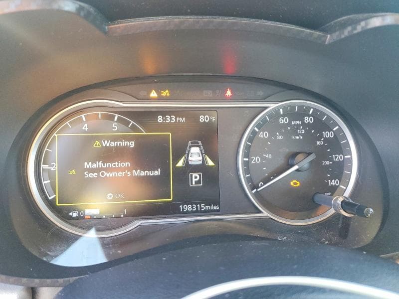 2021 NISSAN VERSA SV 9