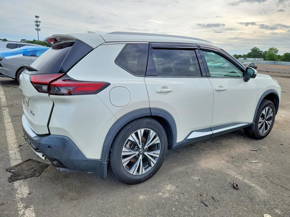 2021 NISSAN ROGUE SV 3