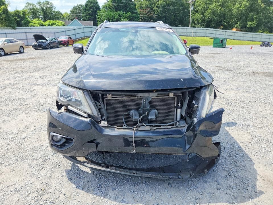 2019 NISSAN PATHFINDER PLATINUM 5