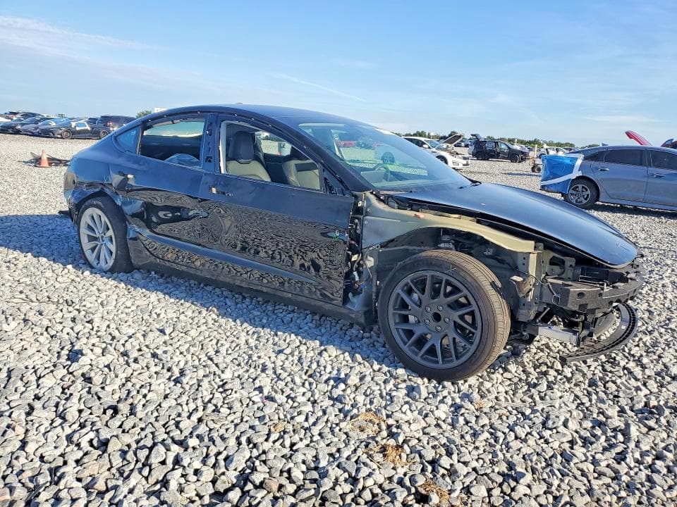 2024 TESLA MODEL 3 4