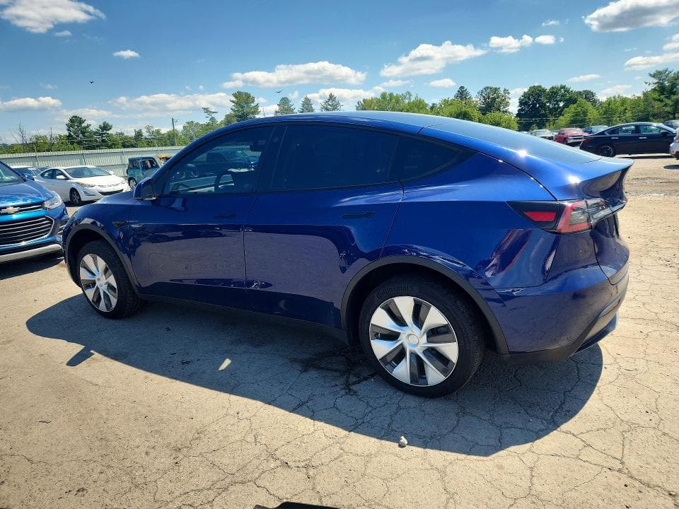 2023 TESLA MODEL Y 2