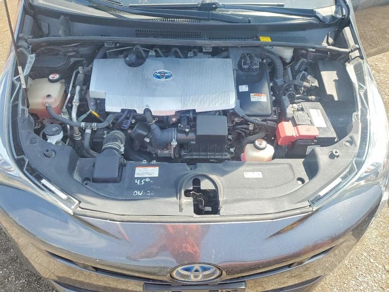 2018 TOYOTA PRIUS FOUR TOURING 11