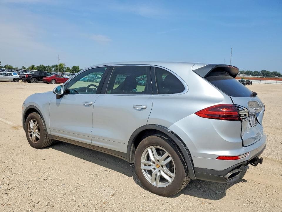 2018 PORSCHE CAYENNE 2