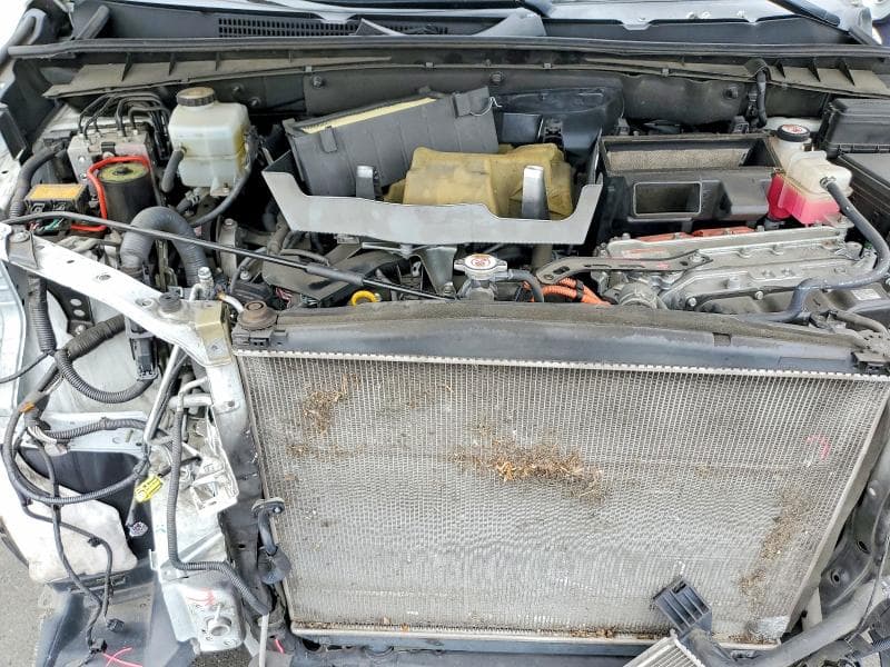 2018 TOYOTA HIGHLANDER HYBRID LE 11
