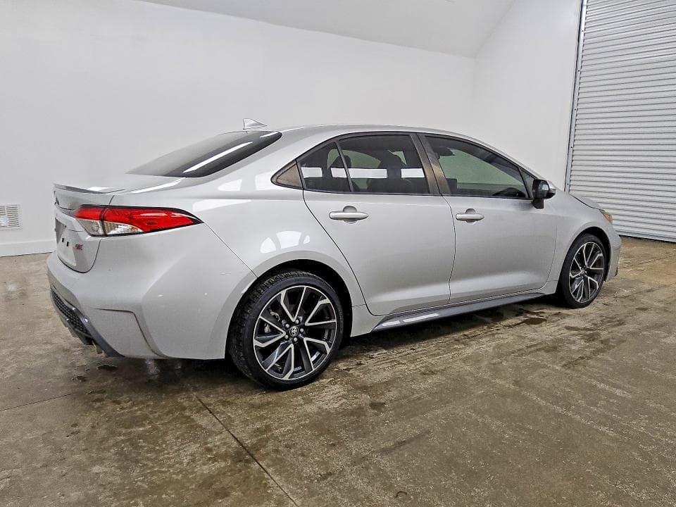 2022 TOYOTA COROLLA SE 3
