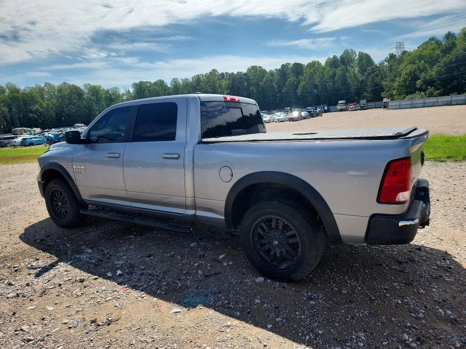 2019 RAM 1500 CLASSIC SLT 2