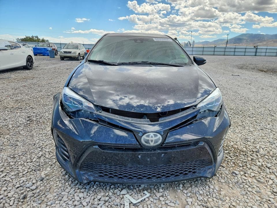 2017 TOYOTA COROLLA SE 5