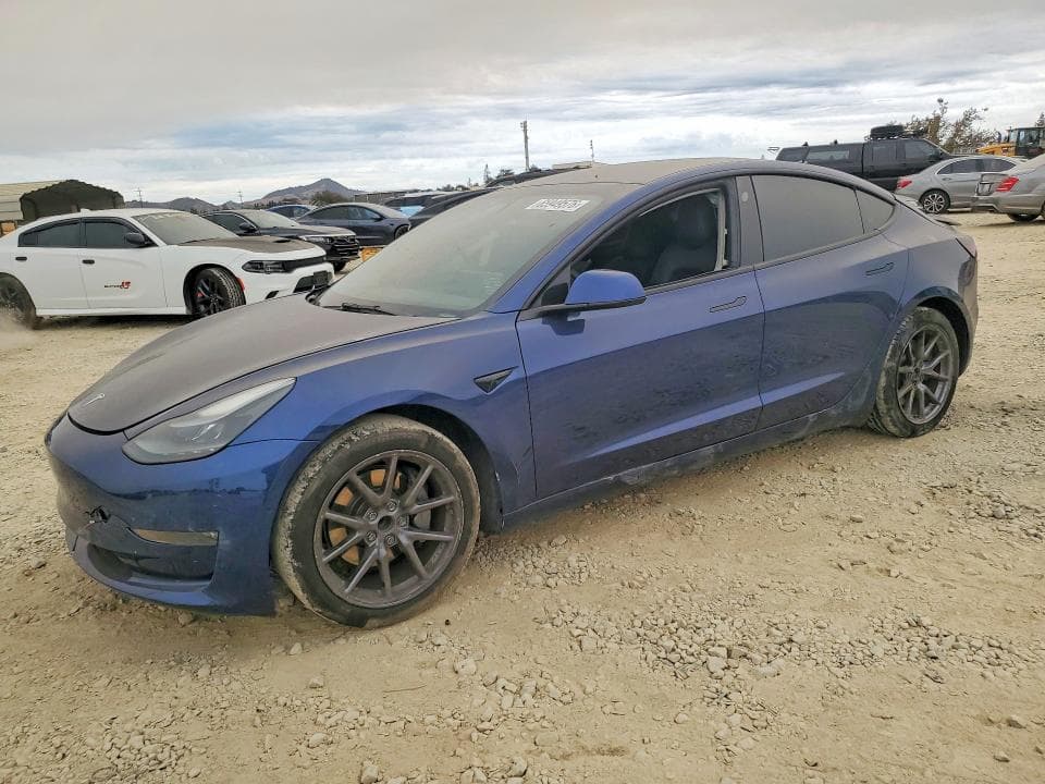 2022 TESLA MODEL 3 - 1
