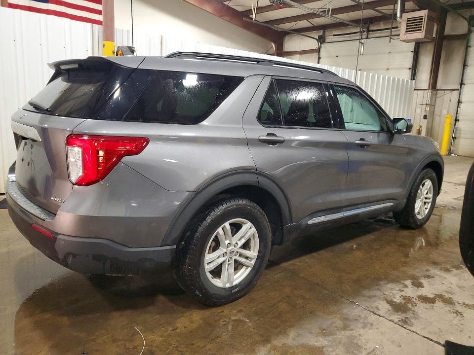 2021 FORD EXPLORER XLT 3