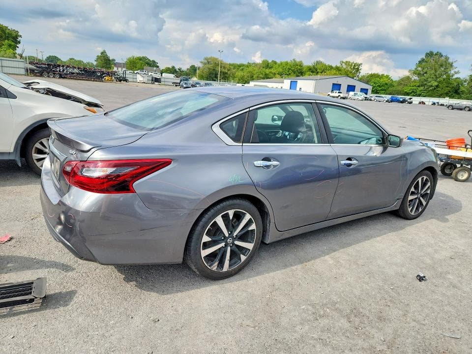 2018 NISSAN ALTIMA 2.5 SR 3