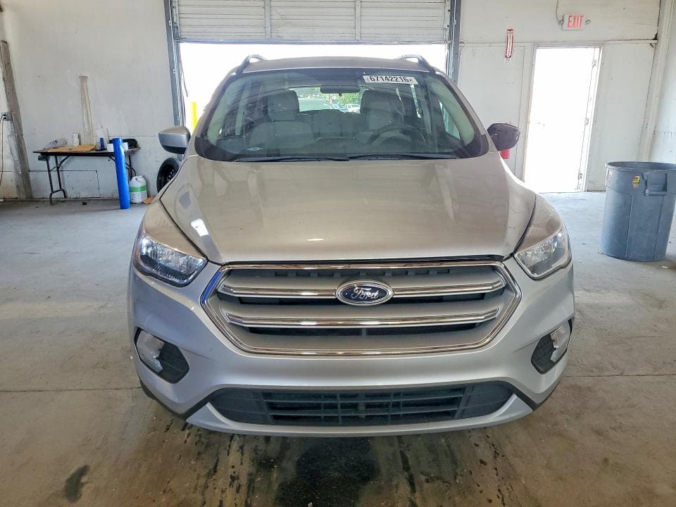 2018 FORD ESCAPE SE 5