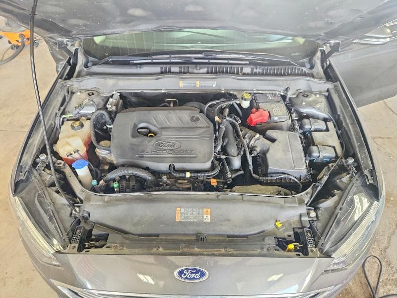 2017 FORD FUSION SE 11