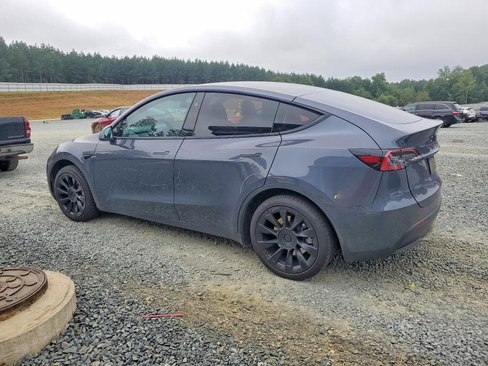 2023 TESLA MODEL Y 2