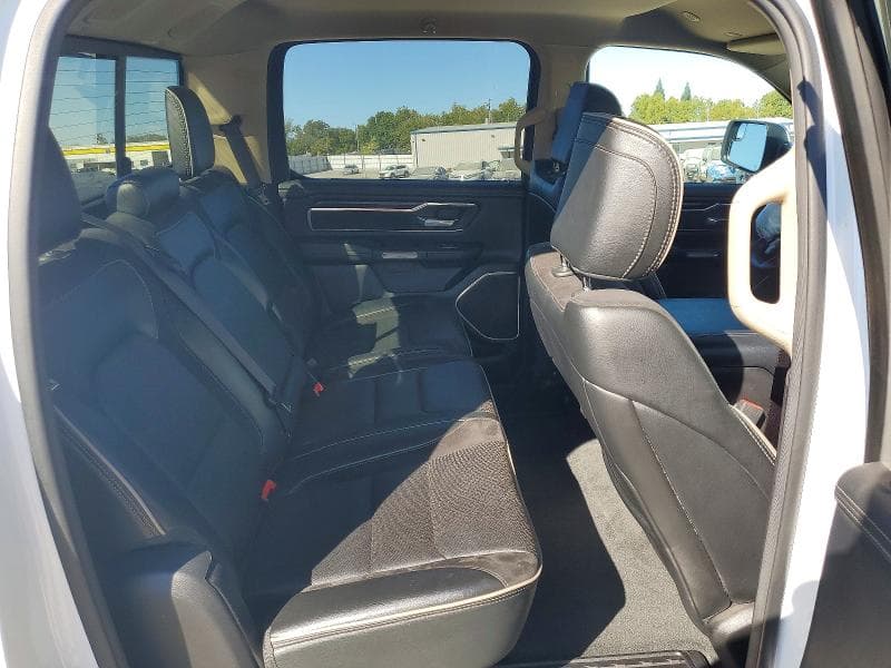 2021 RAM 1500 LARAMIE 10