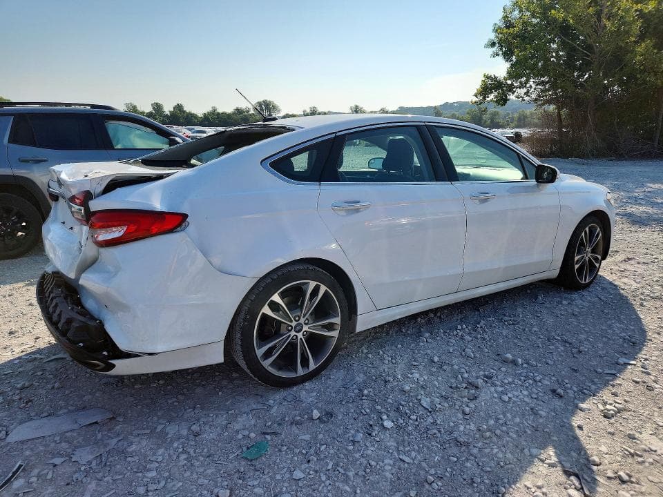 2017 FORD FUSION TITANIUM 3