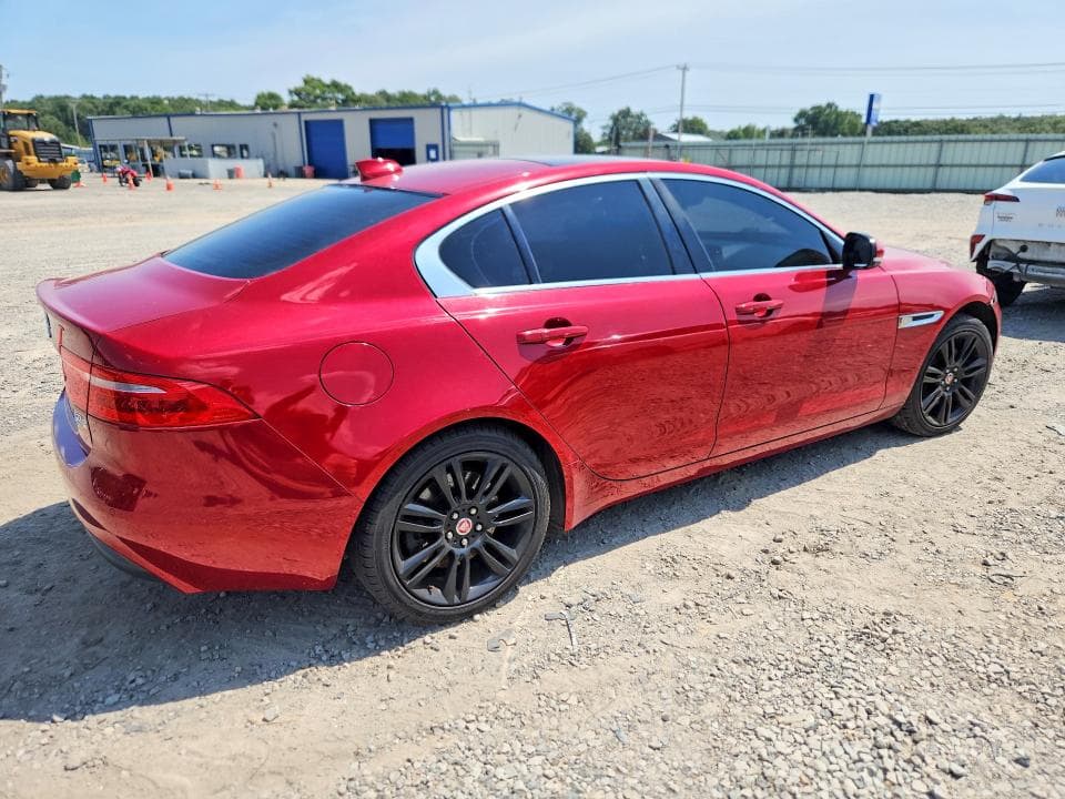2017 JAGUAR XE PRESTIGE 3