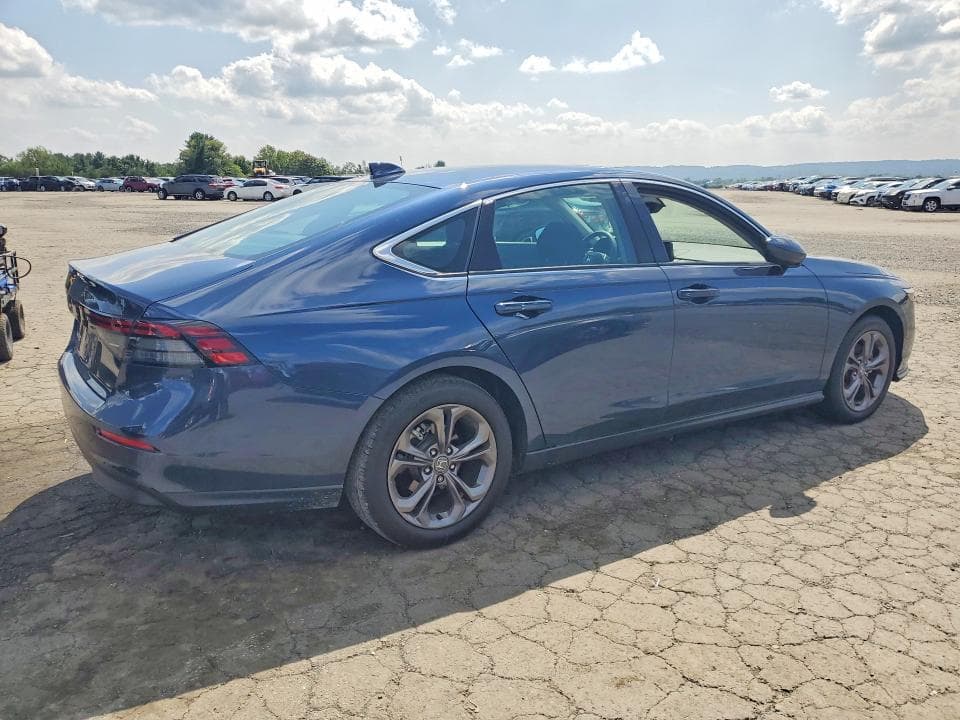 2024 HONDA ACCORD EX 3