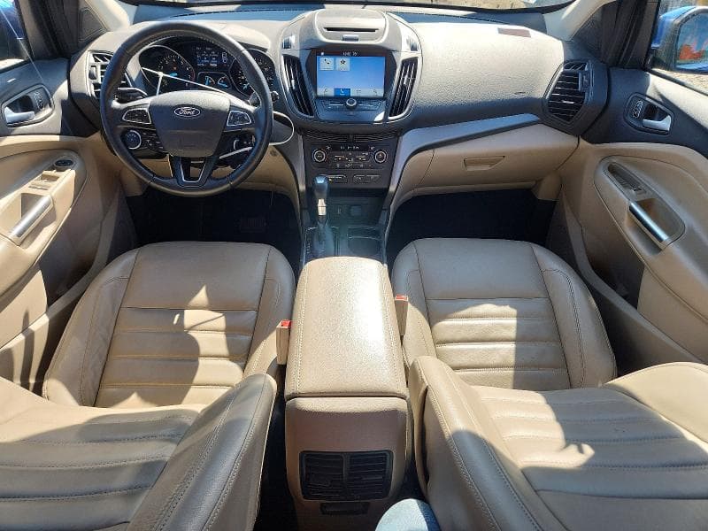 2017 FORD ESCAPE SE 8