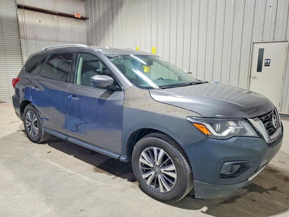 2018 NISSAN PATHFINDER S 4