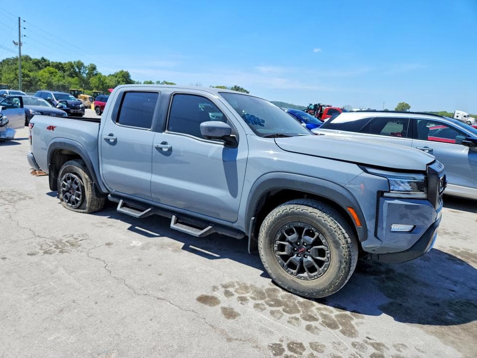 2023 NISSAN FRONTIER PRO-4X 4